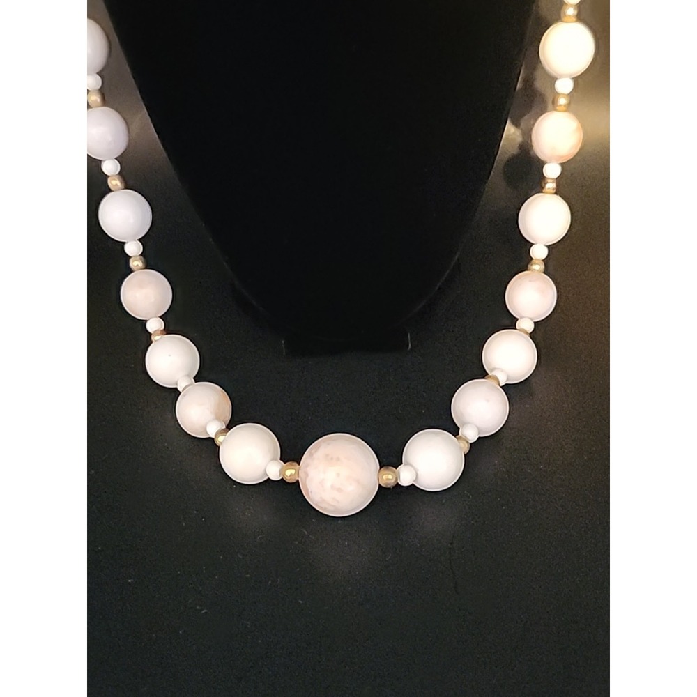Vintage Signed VA Chunky Beaded Acrylic Necklace White/Goldtone/ Pale Orange 31" - Picture 2 of 16